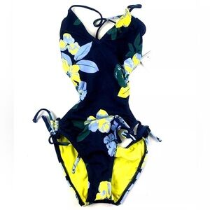 Splendid Girl’s Blue Floral One Piece Swimsuit Size 7
